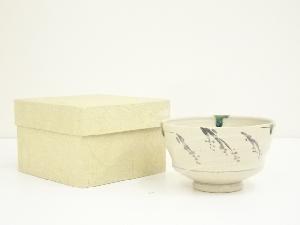 作家物　色絵梅花茶碗（箱付）